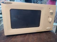 microwave oven