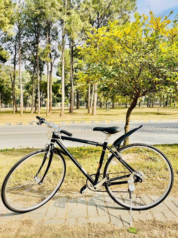 Premium Japanese Imported Bicycle – Like New! 6
