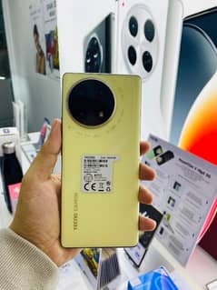 camon 30s one month used condition 10 by 10