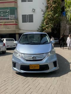 Honda Freed 2012