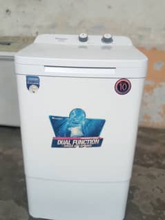 Brand New condition with gerantiy card available Dawlance spinnerdryer