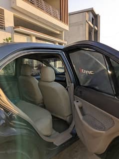 Honda Civic EXi 2005