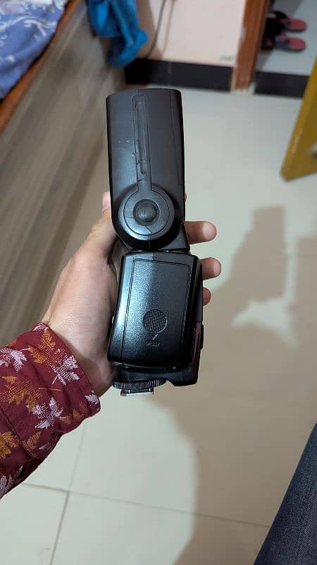 Yongnuo YN560II Flash Gun with Trigger 3