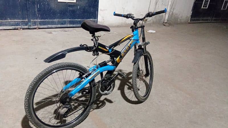 Mountain bicycle-26 inch-7 speed/gears with shock resistor spring 1