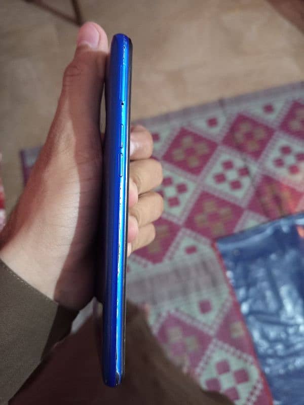 realme5 4/64 1