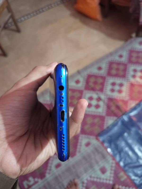 realme5 4/64 2