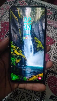 Samsung A8s 6/128 mint condition 03111,014592