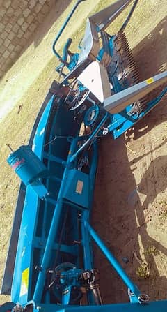 Wheat cutter