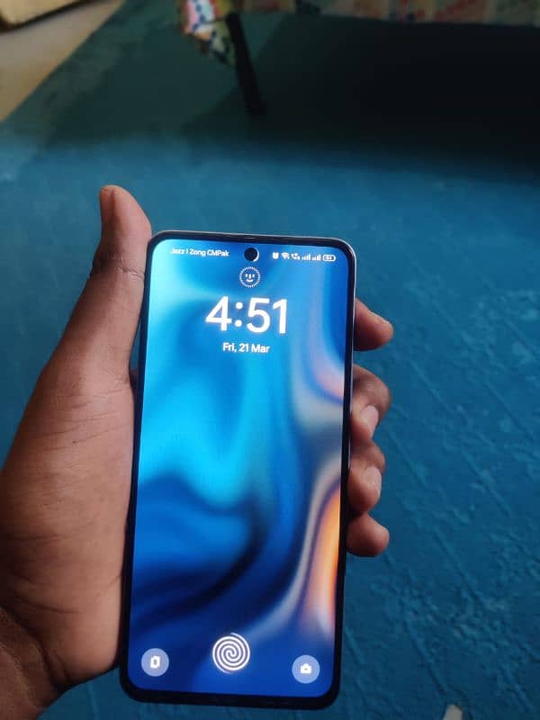 Realme 12 8+8/256 0