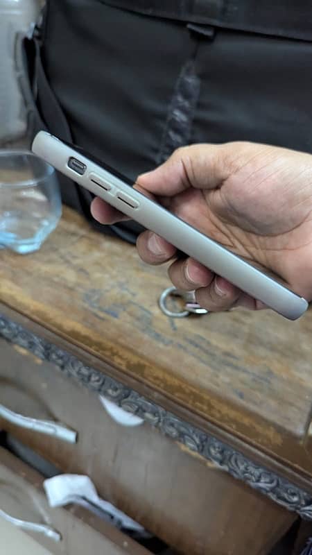 iPhone 11 Pro 256 Dual PTA Approved 4