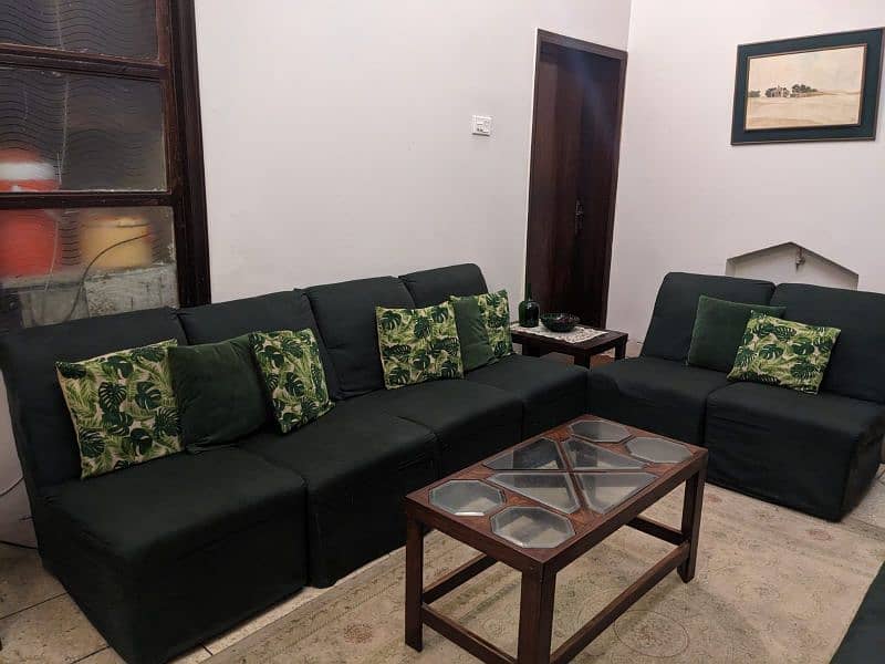 SOFAS in good condition (6 seater) 0