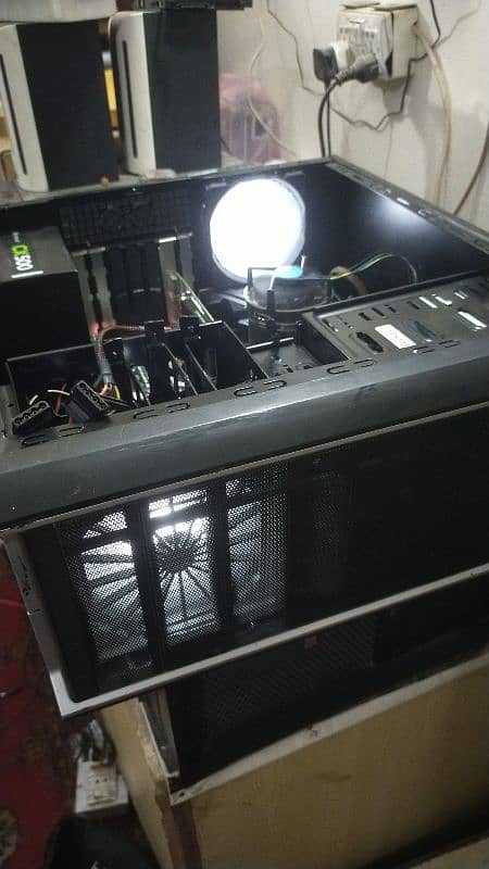 gaming PC core i5 8th generation gigabyte z370 0