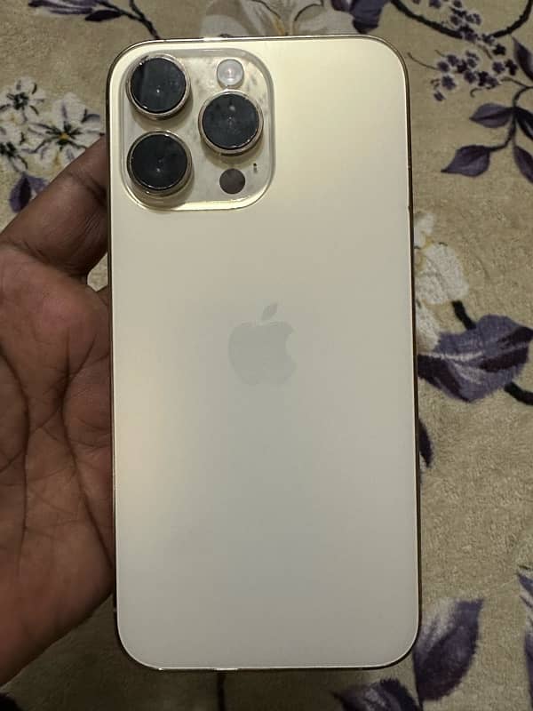 I phone 14 pro max in 115 k 3