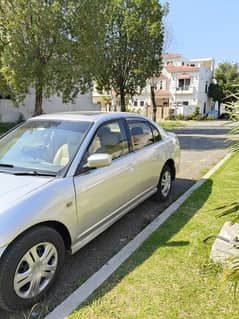 Honda Civic Oriel 2004