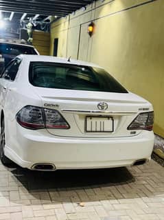 Toyota Crown 2008