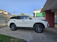 Toyota Fortuner 2017 4x4 56K Driven