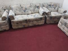 7seatr used sofa