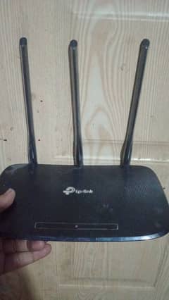 Tp link router working charger nhi hai 450mbs