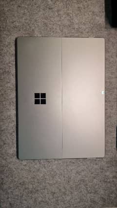 Microsoft Surface Pro 8 (32GB RAM, 1TB SSD)