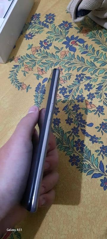 Samsung A51 6/128 PTA With Box & Charger 5