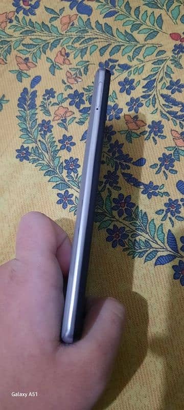 Samsung A51 6/128 PTA With Box & Charger 6