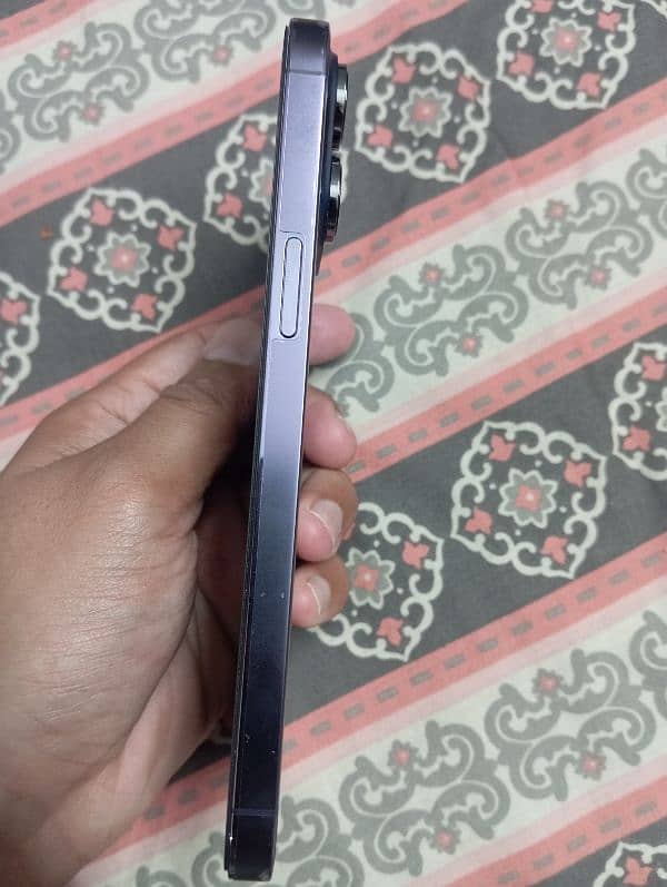 iphone 14 pro max deep purple 3