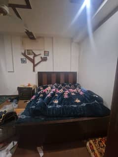 Double bed without mattress