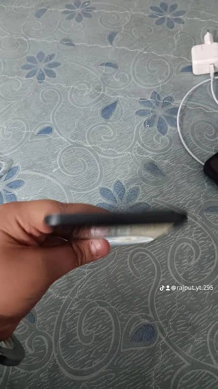 IPHONE 8 Plus 256GB PTA 1