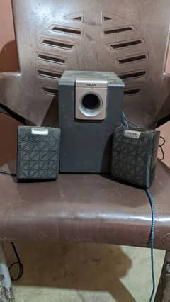 Eacan Speaker , Urgent for sale