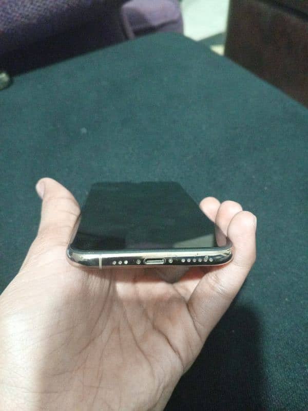 iphone 11 pro 256GB pta approved single sim and esim 0