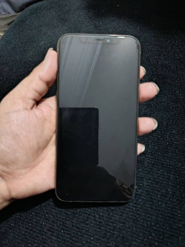 iphone 11 pro 256GB pta approved single sim and esim 3
