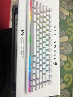 Alienware Pro Wireless Mechanical Gaming Keyboard