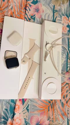 Apple watch series 8