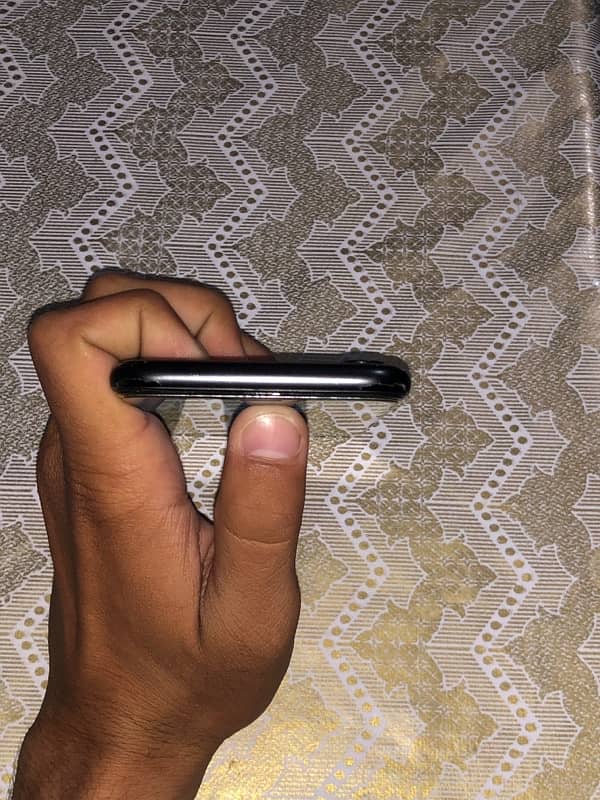 Iphone X 4