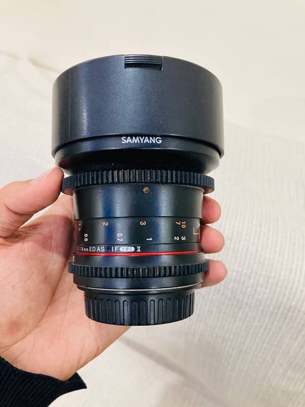 Samyang 14mm Manual Focus T 3.1 Fish Eye Lense Canon Mount 0