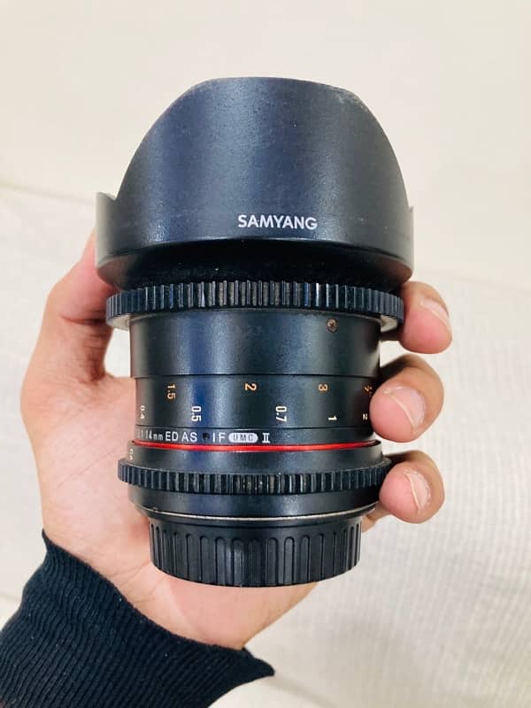 Samyang 14mm Manual Focus T 3.1 Fish Eye Lense Canon Mount 4