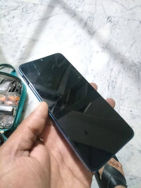 Tecno Spark 10c 2