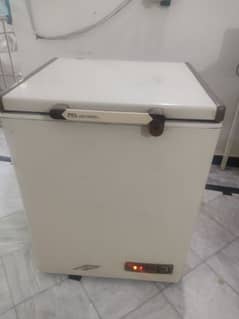 PEL Deep Freezer 3'5 feet, 15.6 kg capacity