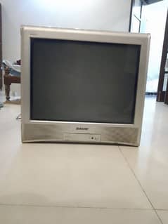 SONY Trinitron color tv