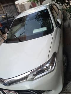 Toyota Corolla Axio 2016