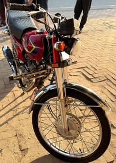 Honda 125 total original lush condition minimum milage