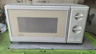 Microwave Oven