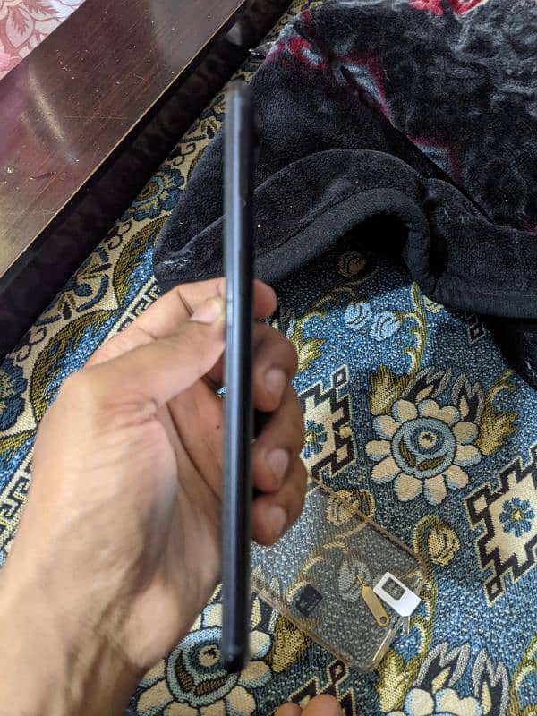 One Plus 5T PTA Approved 8GB 128GB - 21000 2