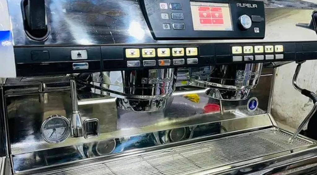 Nuova Simonilli coffee machine 8