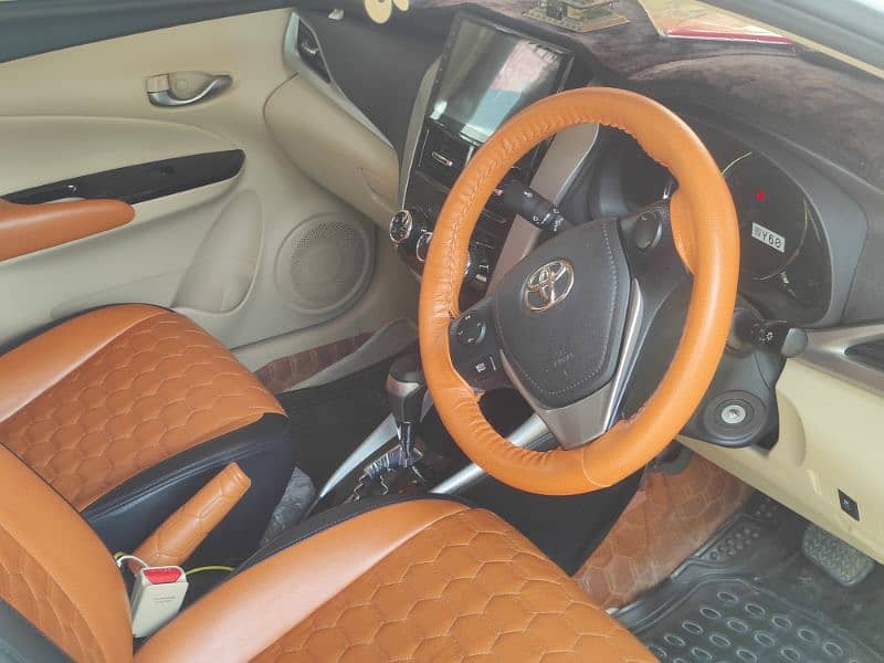 Toyota Yaris Automatic 100% Original 7