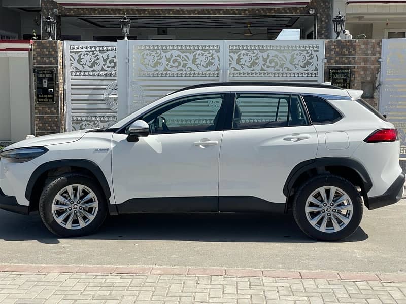 Toyota Corolla Cross HEV X 2024 5