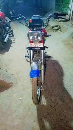 HONDA CD70 2021