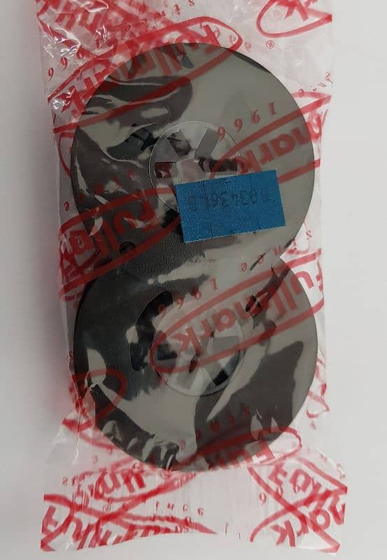 Universal Typewriter Ink ribbon or typewriter writing ribbon 1