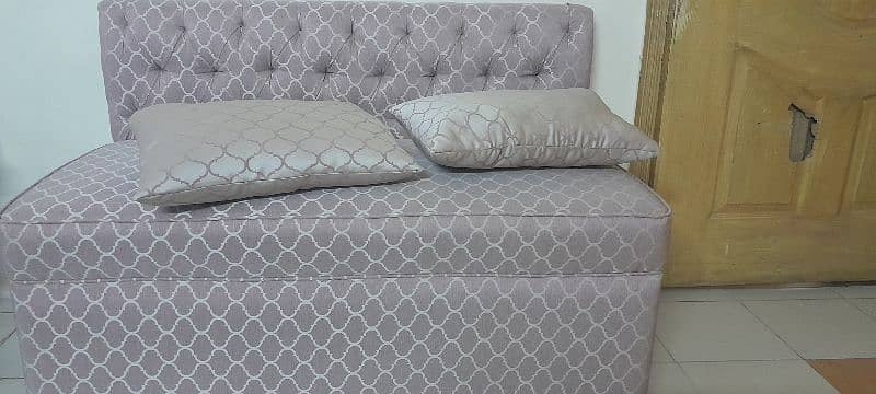 sofa 2 seater 6
