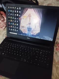 Selling my Dell inspirion laptop